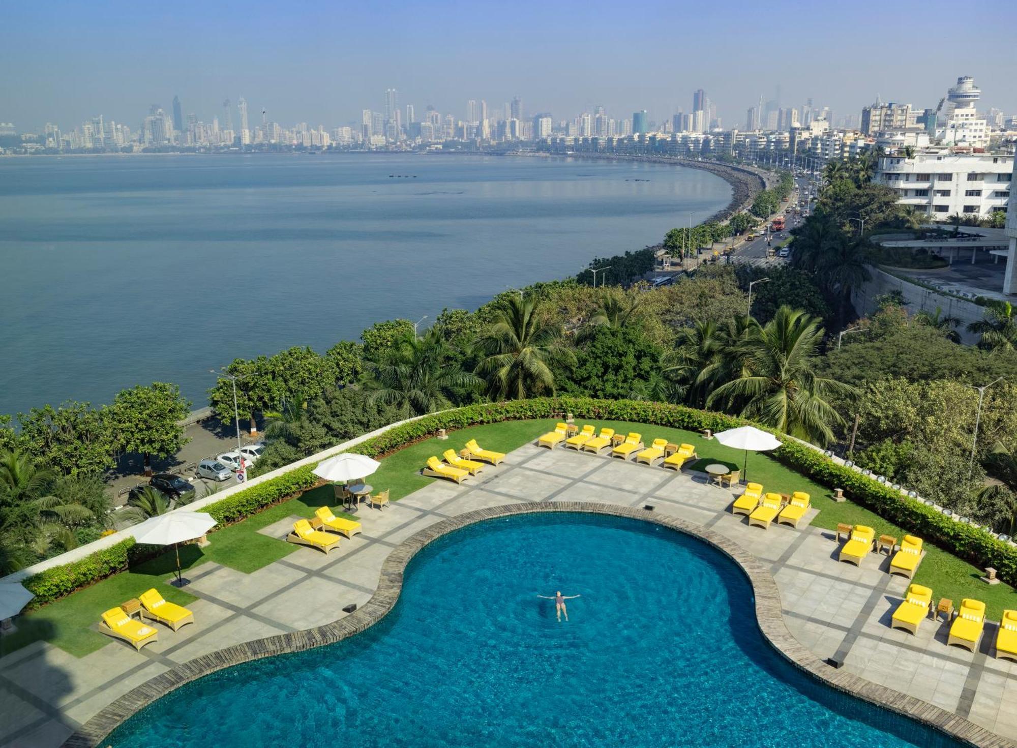 Trident Nariman Point Hotel Mumbai Exterior photo The Oberoi Mumbai